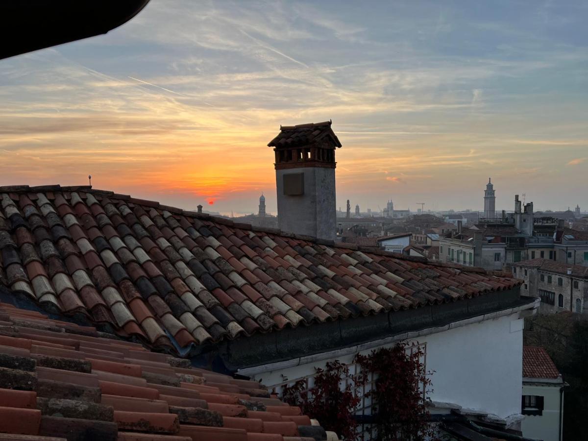 Attico Canal Grande A Palazzo Contarini Corfu Venesia Bagian luar foto